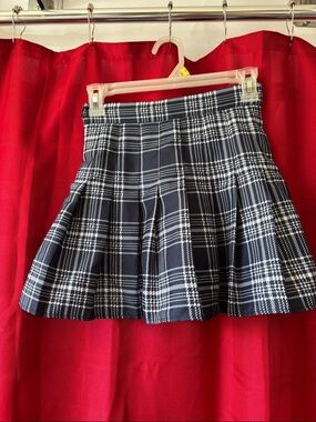 Classic Navy Plaid Pleated Skater Skirt